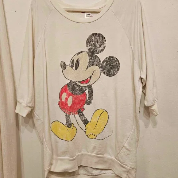 Mickey Mouse Sweater - Picture 1 of 2